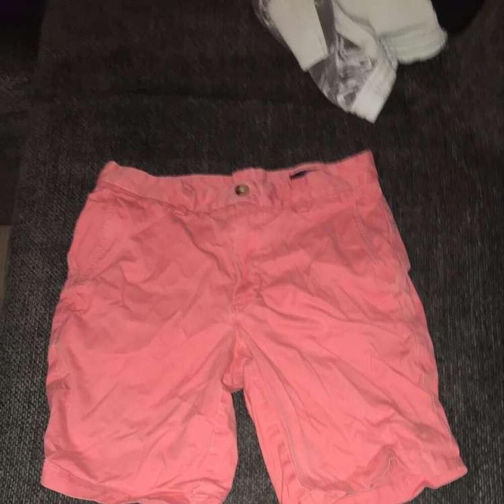Vineyard-vines Men's 28 Pink Shorts